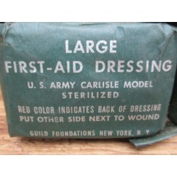 LARGE FIRST AID DRESSING 'VERT' WW2