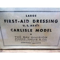 LARGE FIRST AID DRESSING WW2 (M49396)