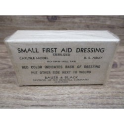 SMALL FIRST AID DRESSIND WW2