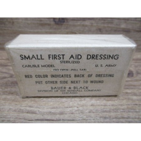 SMALL FIRST AID DRESSIND WW2