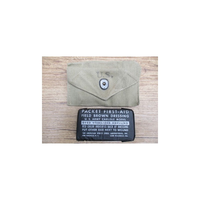 POUCH FIRST AID 1943 + PANSEMENT M-1942