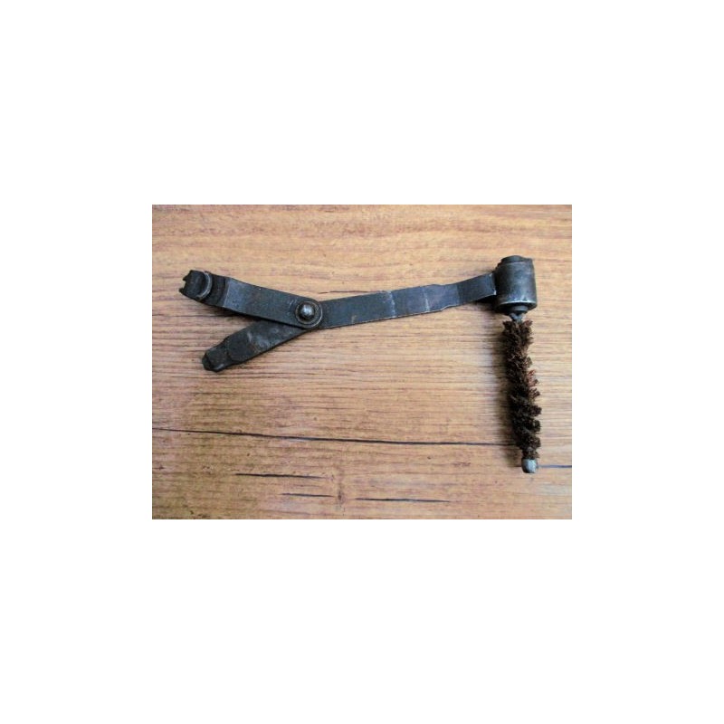 OUTIL DEMONTAGE AVEC BROSSE 1943 GARAND